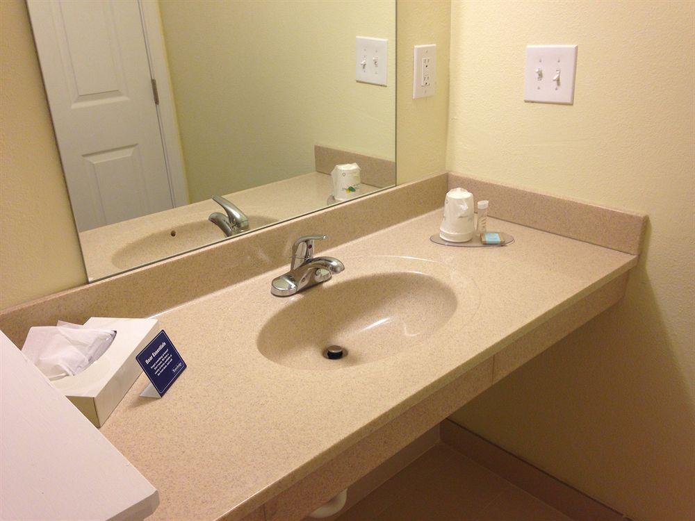 Hotel Travelodge By Wyndham Fairfield/napa Valley 2*