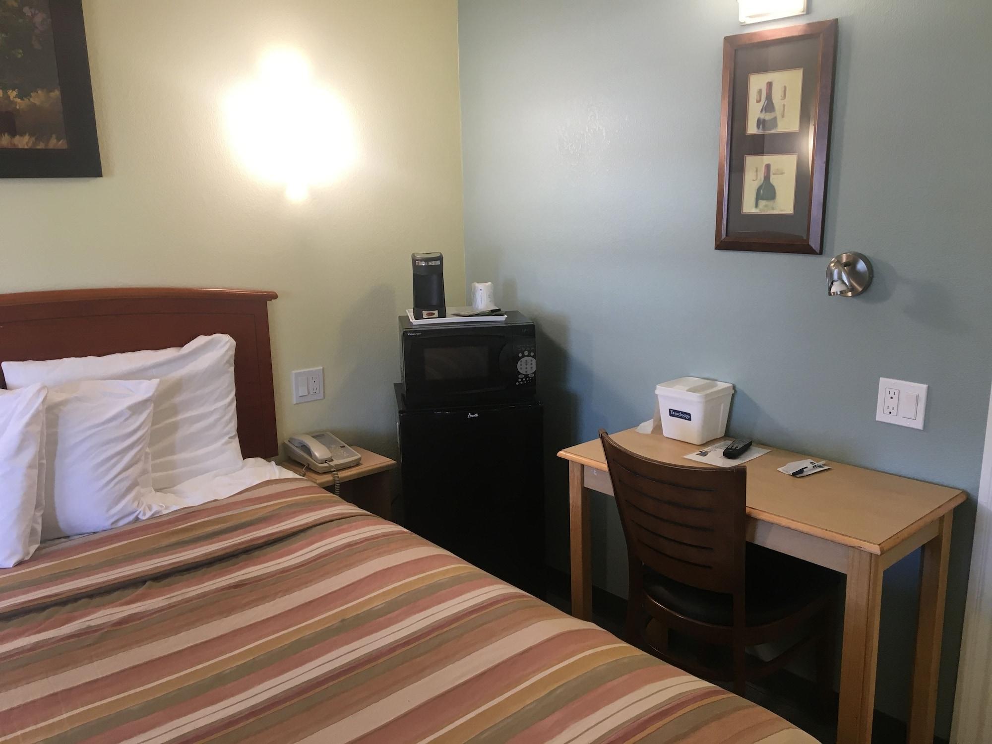 Travelodge By Wyndham Fairfield/napa Valley Fairfield