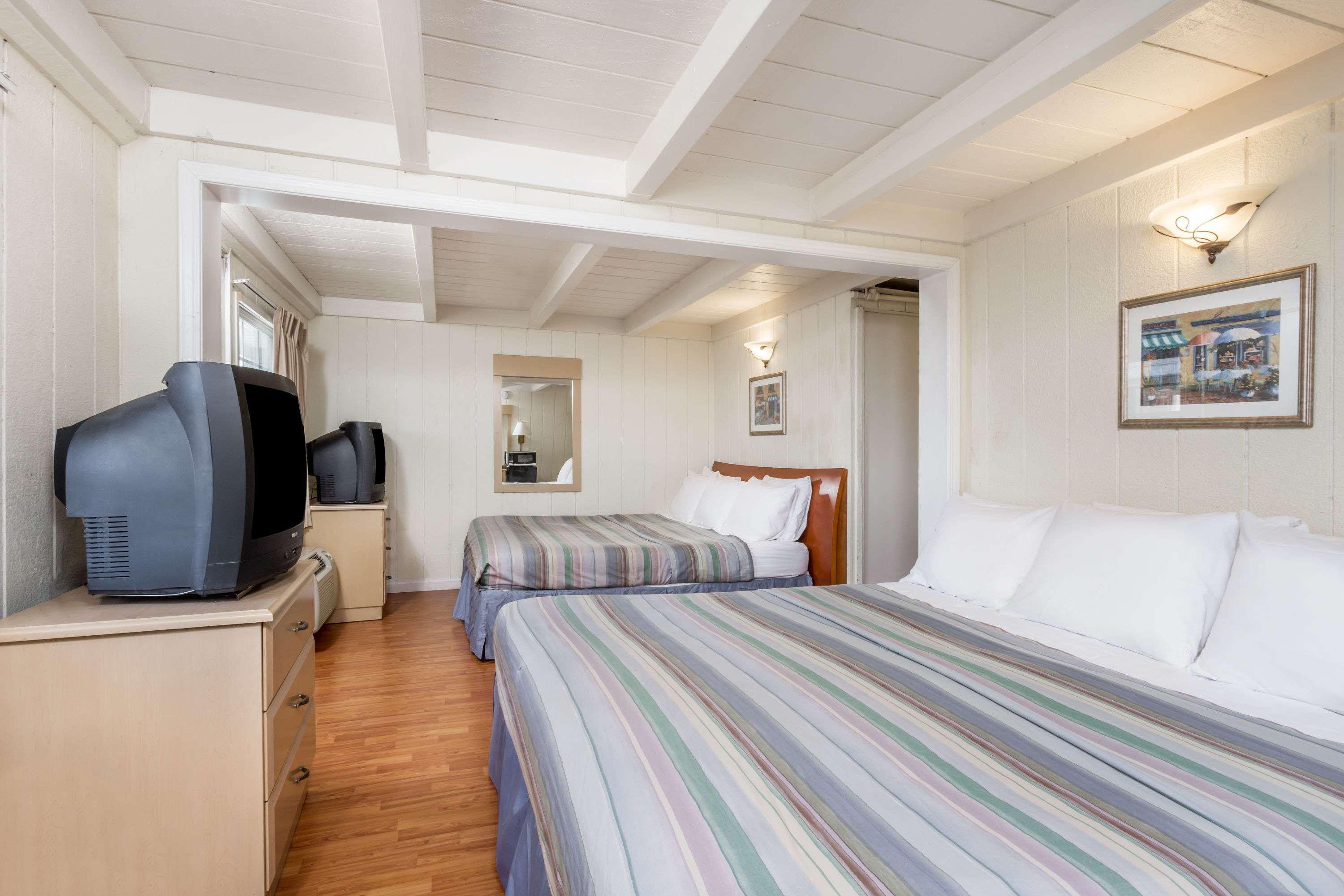 Travelodge By Wyndham Fairfield/napa Valley Hotel 2*