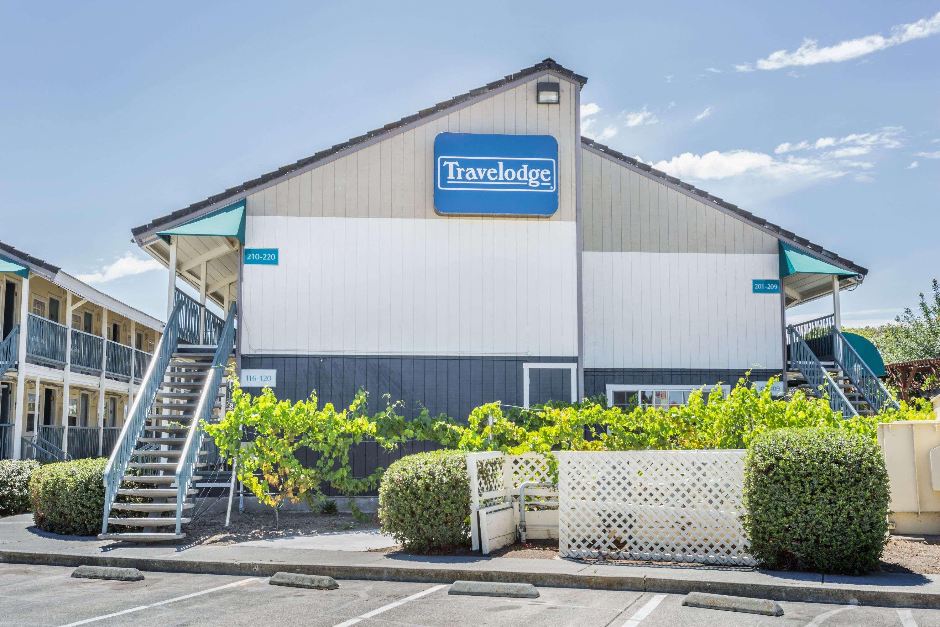 Travelodge By Wyndham Fairfield/napa Valley Hotel