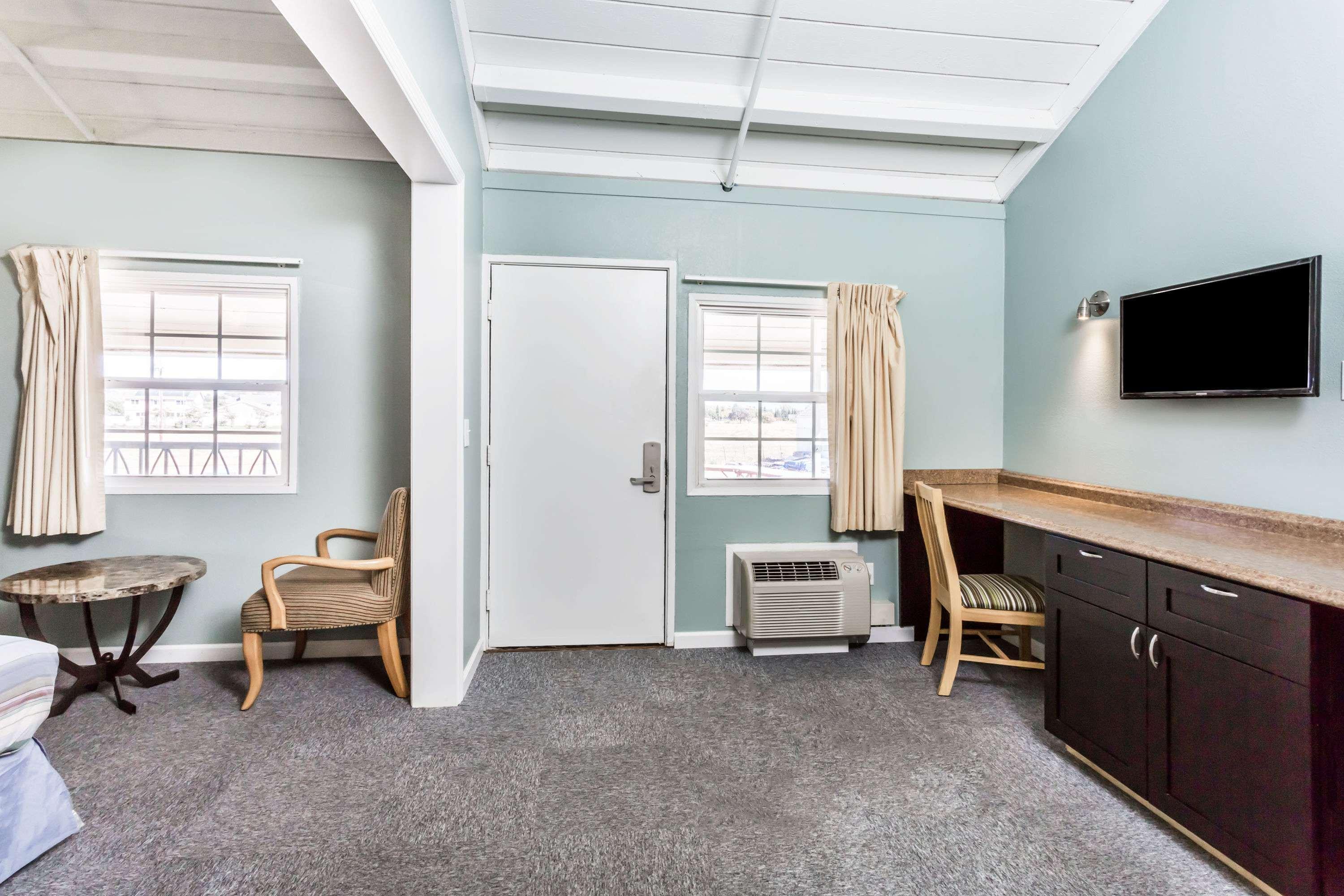 Travelodge By Wyndham Fairfield/napa Valley Hotel