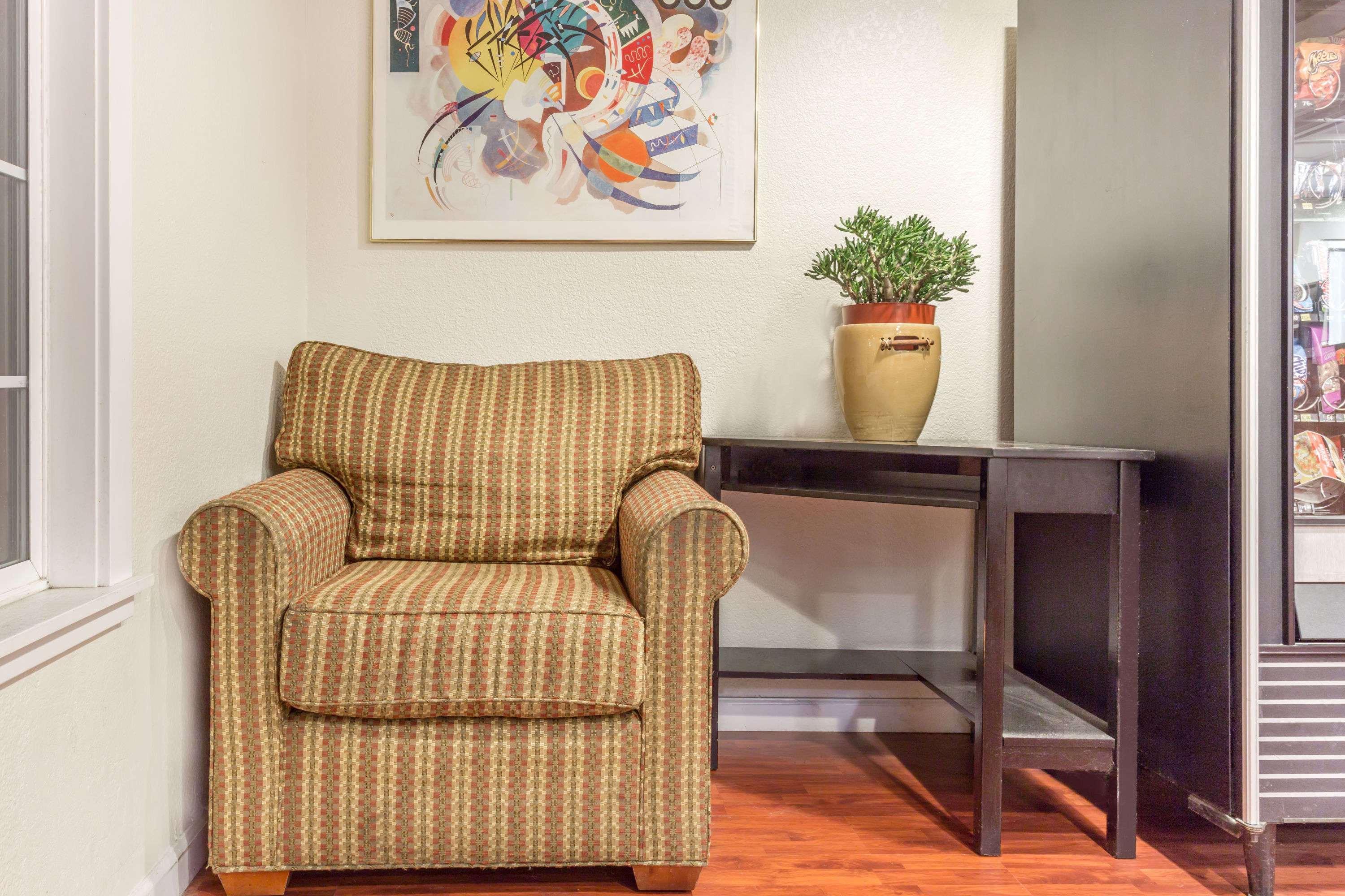 Hotel Travelodge By Wyndham Fairfield/napa Valley 2*
