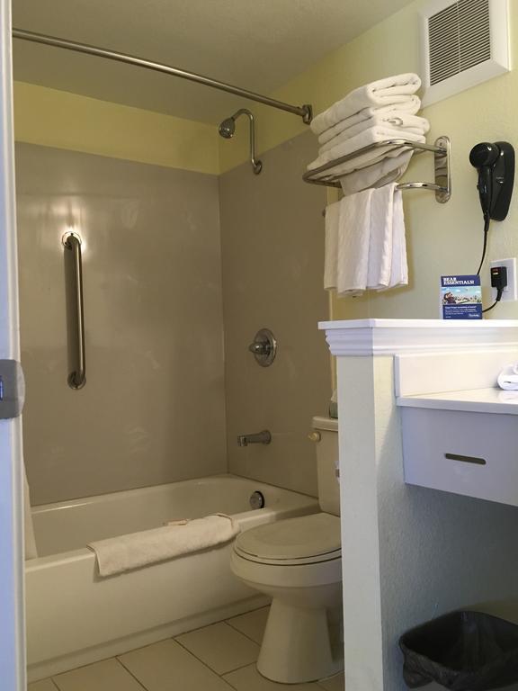 Hotel Travelodge By Wyndham Fairfield/napa Valley Fairfield